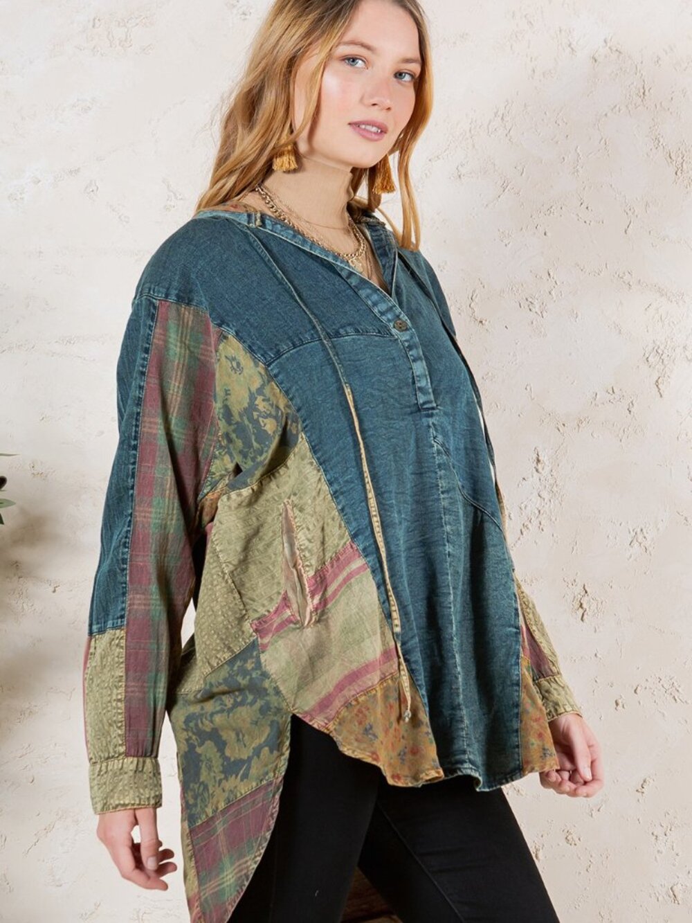 Western Boho Chic: Hooded High Low Patchwork Top - Picture 2 of 6